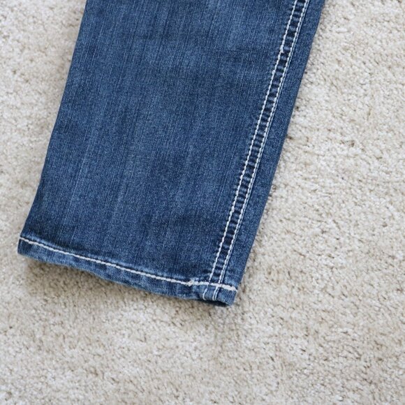 Code Bleu Jeans - Picture 5 of 10